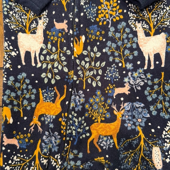 Lightly used! Carters Story Time sz 12M footsie - Picture 2 of 3